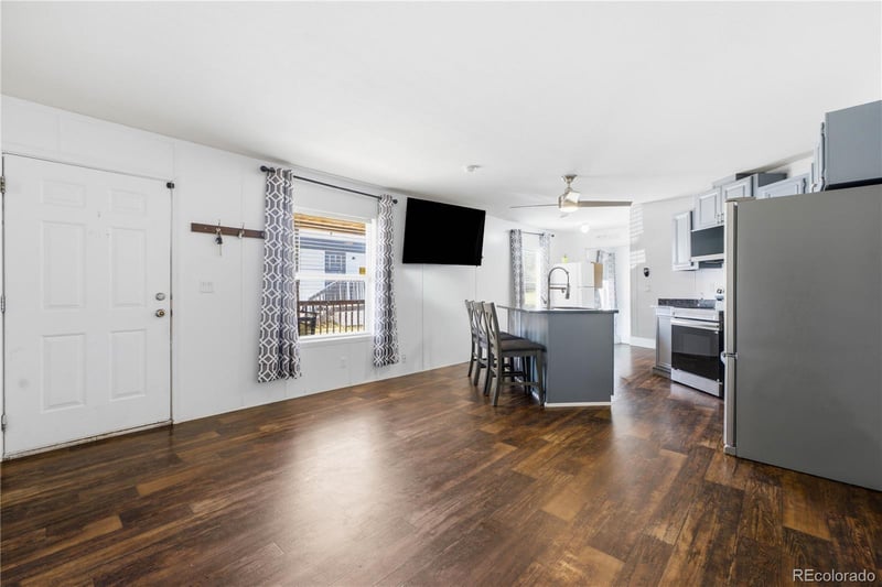 9400 Elm Ct Lot 650, Denver, CO 80260