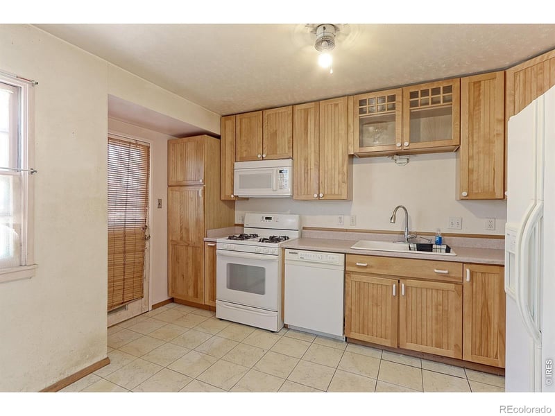 9460 High St, Thornton, CO 80229