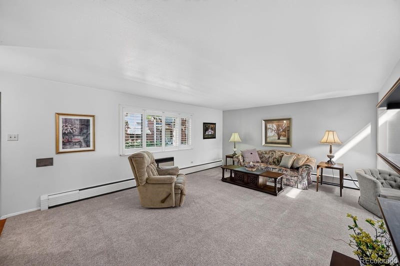 9295 E Center Ave, Denver, CO 80247