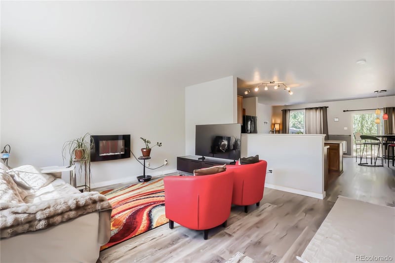 6151 Shamrock Cir, Frederick, CO 80530