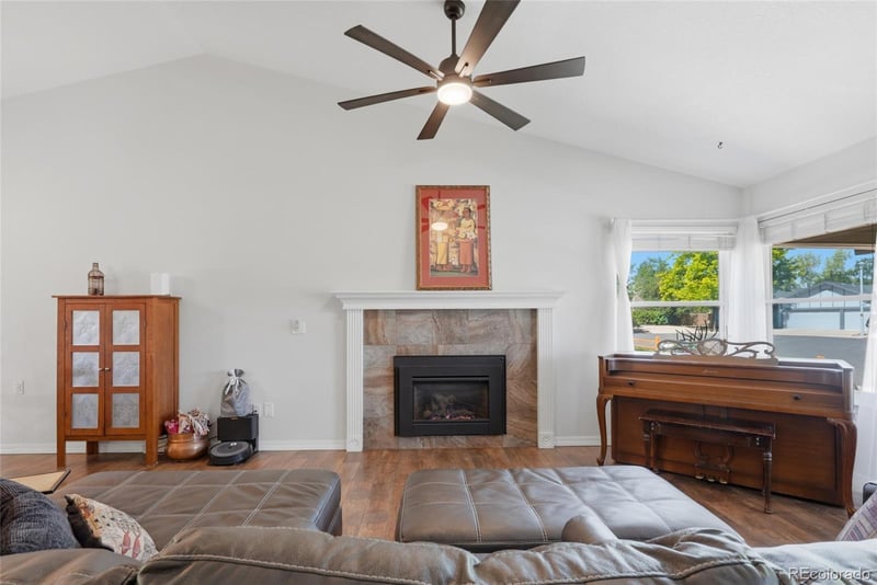 999 S Telluride St, Aurora, CO 80017