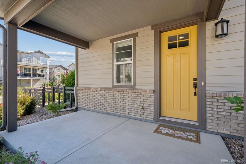 8871 Southurst St, Littleton, CO 80129