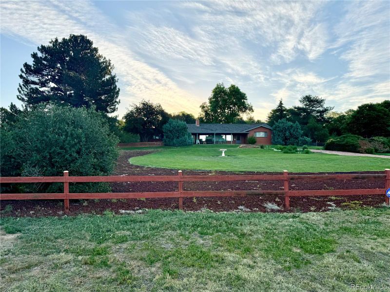 4670 Bow Mar Dr, Littleton, CO 80123