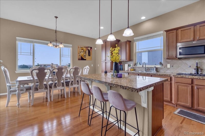 413 N De Gaulle Ct, Aurora, CO 80018