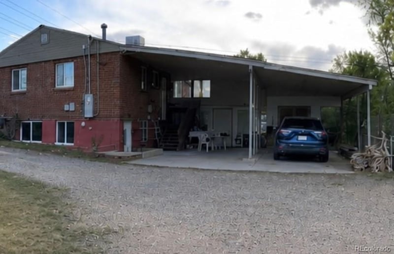 2261 W 56th Ave, Denver, CO 80221