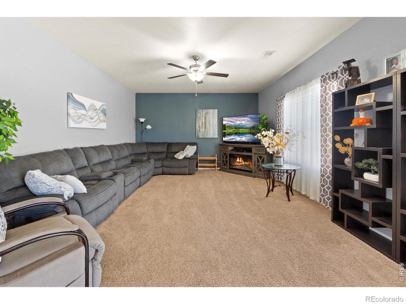 201 Dan Lord Ave, Keenesburg, CO 80643