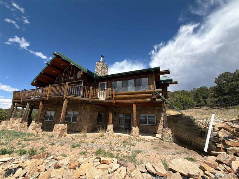 1035 Spanish Peaks Dr, Walsenburg, CO 81089