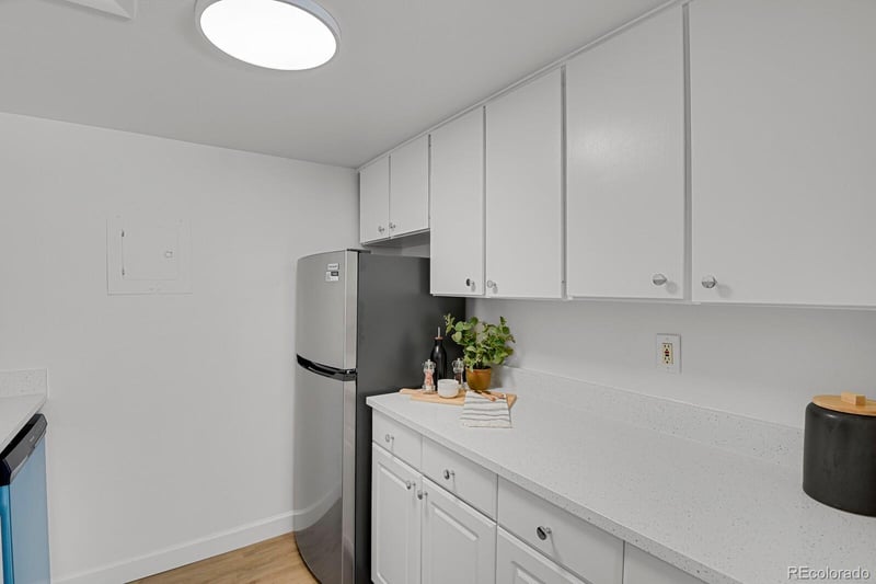 3369 S Monaco Street Pw #A, Denver, CO 80222