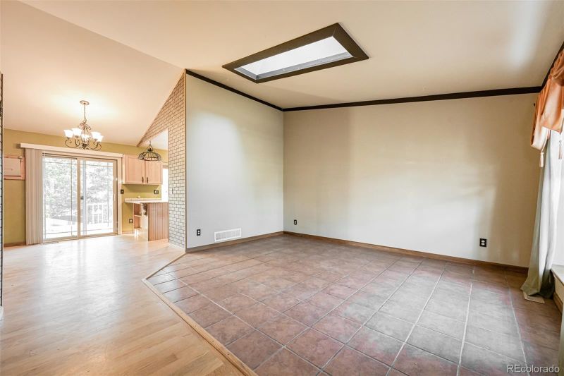 21041 E Ida Ave, Aurora, CO 80015