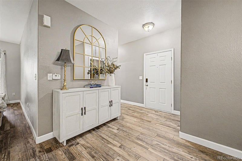 8496 S Hoyt Way #206, Littleton, CO 80128