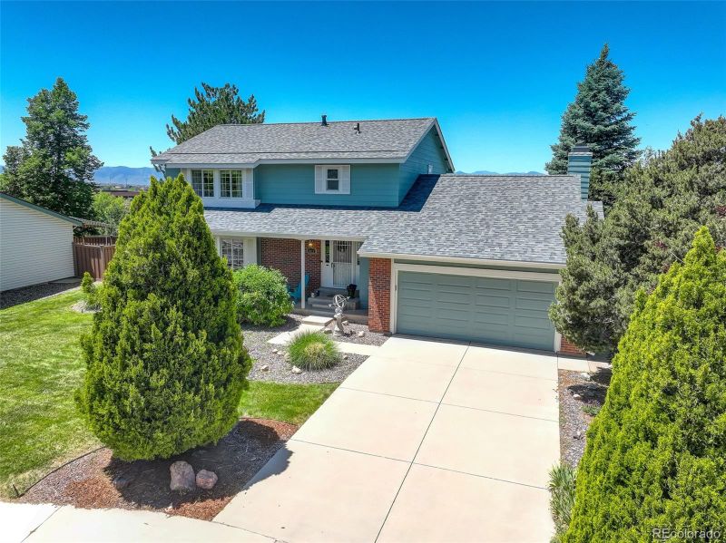 8411 Timberwood St, Littleton, CO 80126