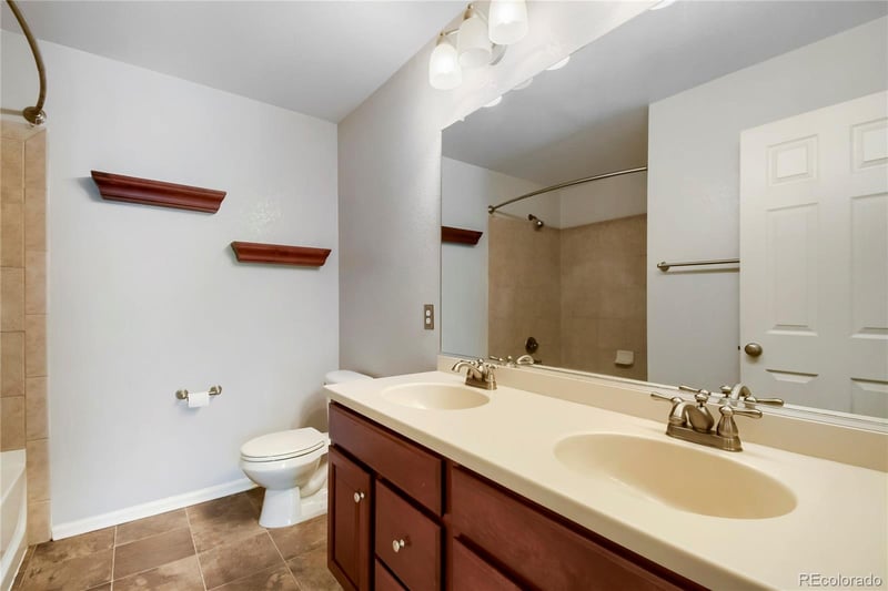 11944 Oak Hill Way #E, Henderson, CO 80640