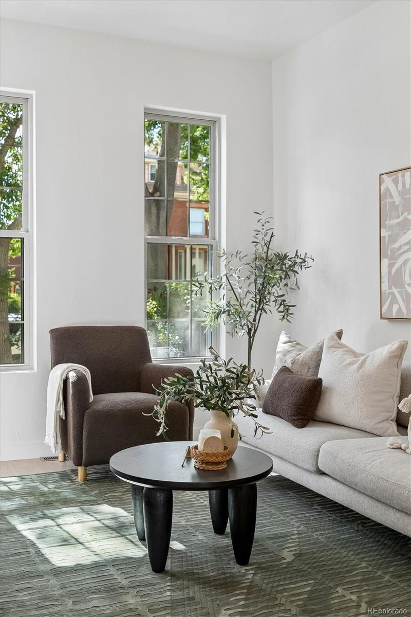 3230 Vallejo St, Denver, CO 80211
