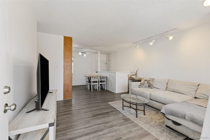 4002 Shelley Ave, Colorado Springs, CO 80910