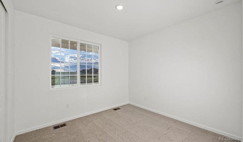 410 Maple St, Keenesburg, CO 80643