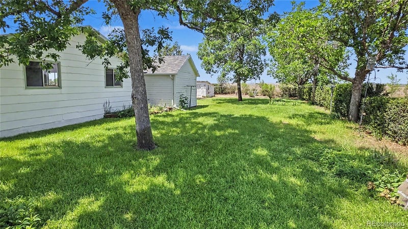 200 E 10th St, Julesburg, CO 80737