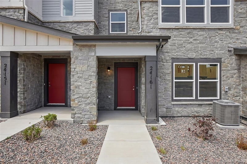 24161 E 54th Pl, Aurora, CO 80019