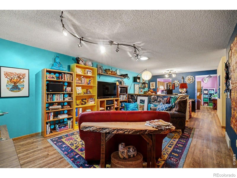 229 E 42nd St, Loveland, CO 80538