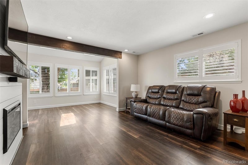 1278 N Deckers Pl, Castle Rock, CO 80104