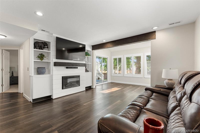 1278 N Deckers Pl, Castle Rock, CO 80104