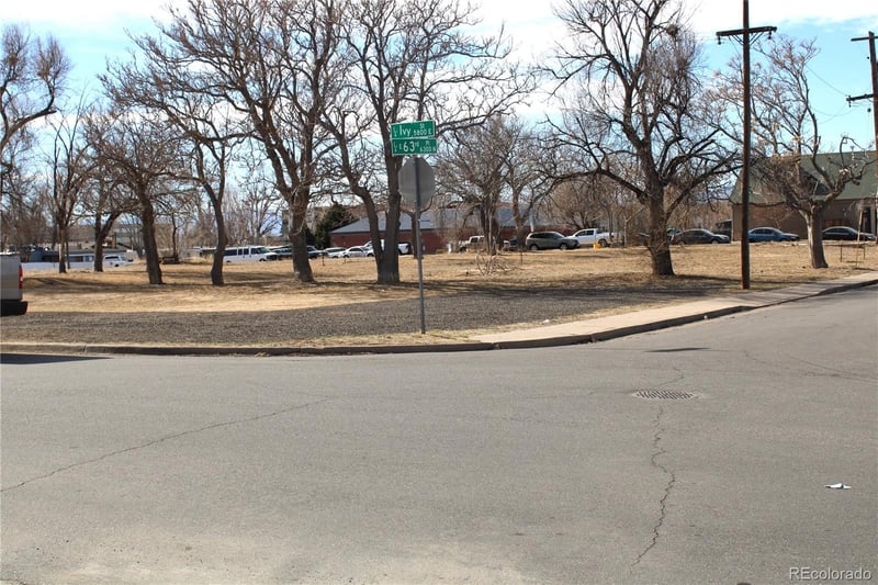 6343 Ivy St, Commerce City, CO 80022