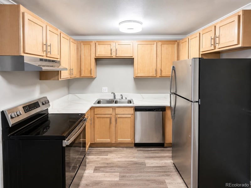 1390 Emerson St #107, Denver, CO 80218
