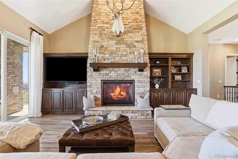 27165 E Long Pl, Aurora, CO 80016