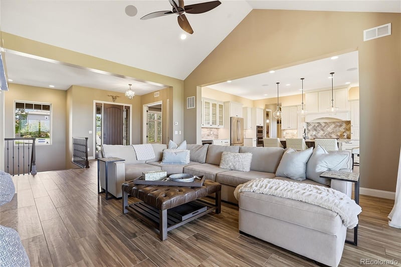 27165 E Long Pl, Aurora, CO 80016