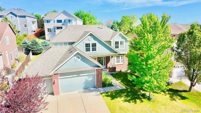 22668 E Lake Pl, Aurora, CO 80015