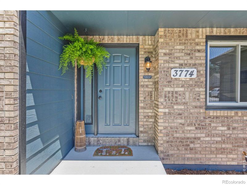 3774 Minturn Dr, Loveland, CO 80538
