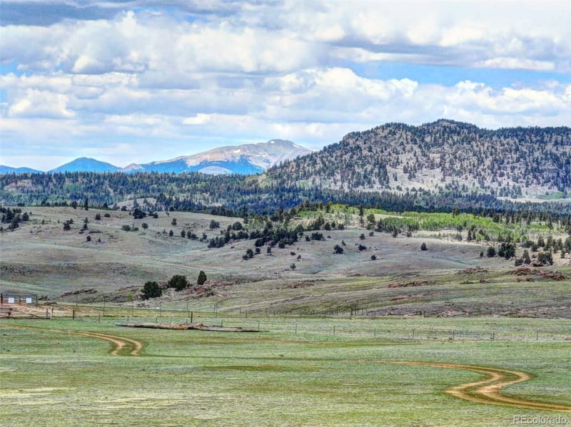 100 High, Hartsel, CO 80449