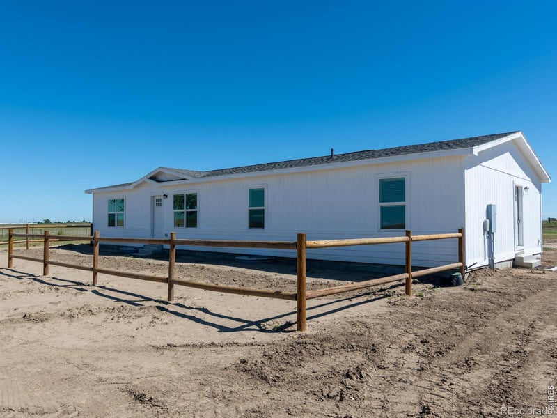 2420 County Road 4, Wiggins, CO 80654