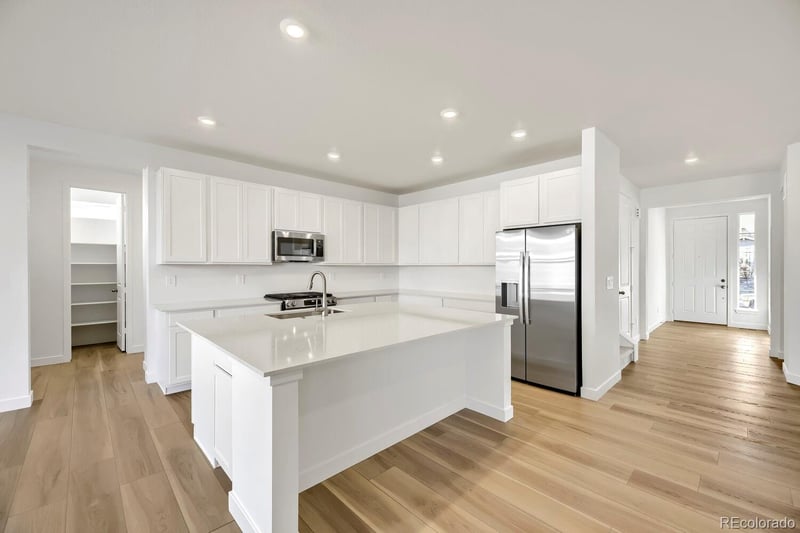 14562 Hudson Way, Thornton, CO 80602