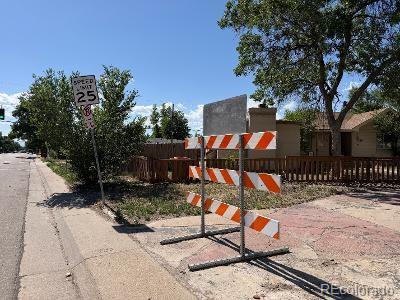 1709 Paris St, Aurora, CO 80010