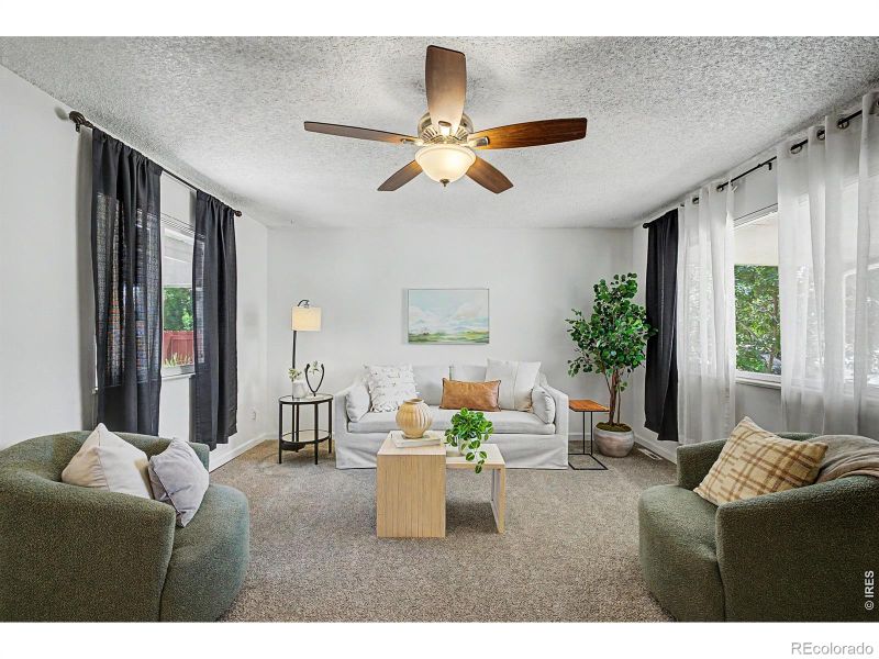 300 45th Ave, Greeley, CO 80634