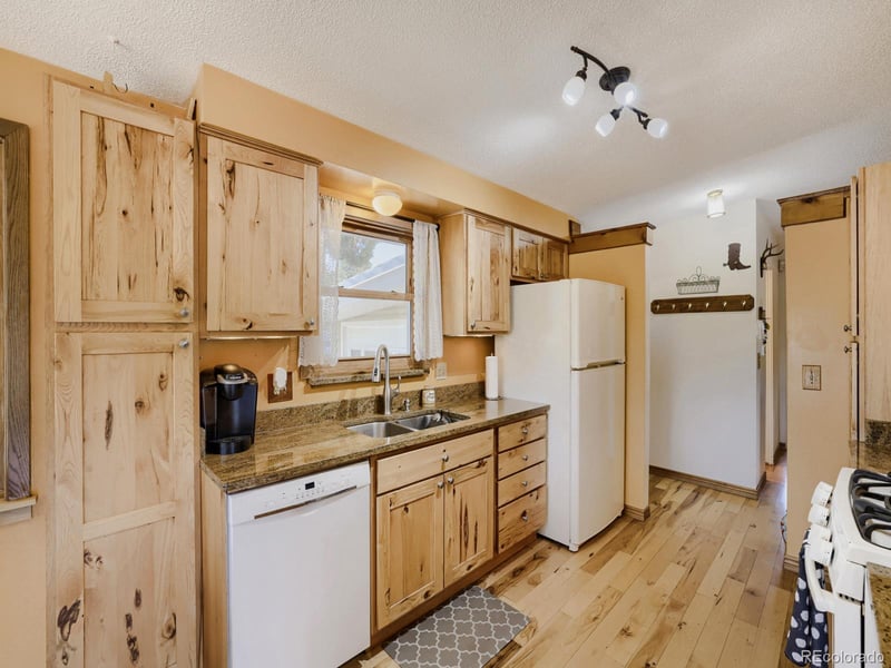 23445 Weisshorn Dr, Indian Hills, CO 80454
