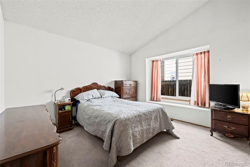 1971 W 101st Ct, Thornton, CO 80260