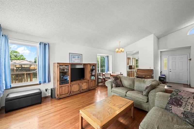 1971 W 101st Ct, Thornton, CO 80260