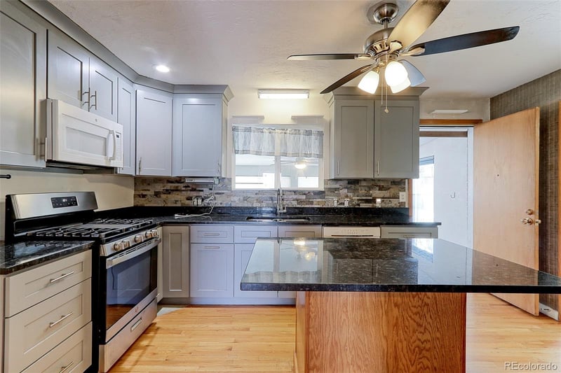 7240 E 72nd Pl, Commerce City, CO 80022