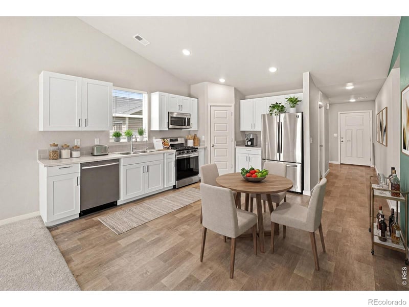 370 Cherokee Trl, Ault, CO 80610
