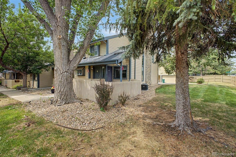8790 Allison Dr #F, Arvada, CO 80005