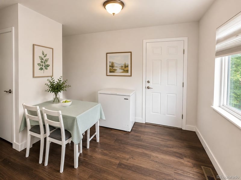6094 S Spotswood St, Littleton, CO 80120