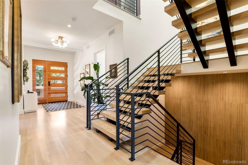 2401 S Fillmore St, Denver, CO 80210