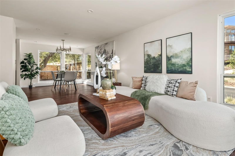 960 S Foothill Dr, Lakewood, CO 80228