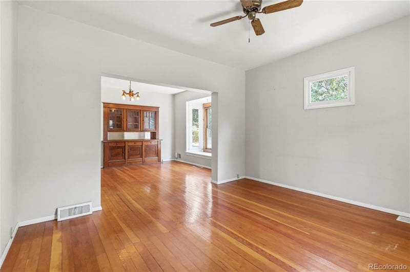 5622 Zephyr St, Arvada, CO 80002