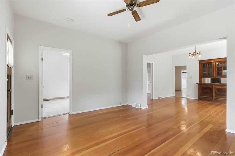 5622 Zephyr St, Arvada, CO 80002