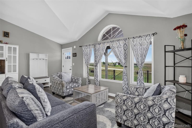 6528 Bow Meadows Dr, Elizabeth, CO 80107