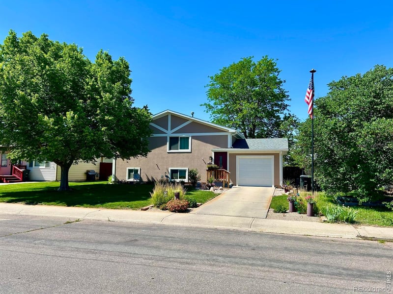 566 California St, Sterling, CO 80751