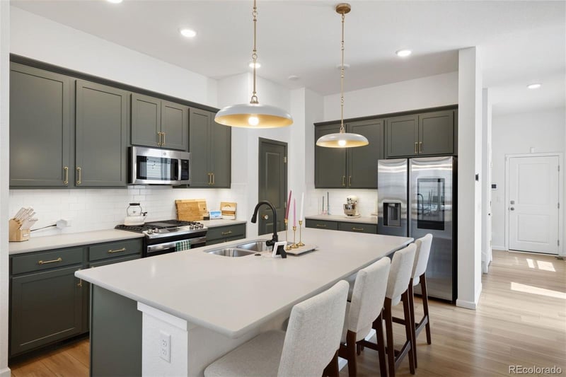 84 Mayflower Park Pl, Colorado Springs, CO 80905