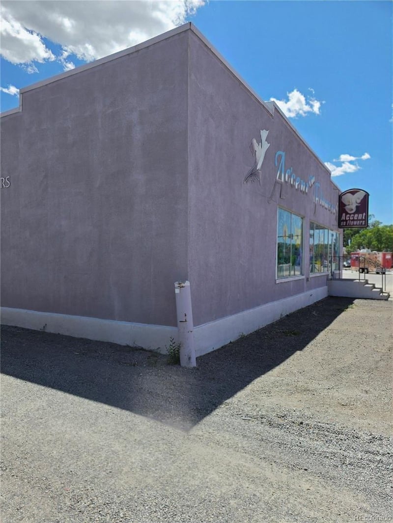 1114 Main St, Alamosa, CO 81101